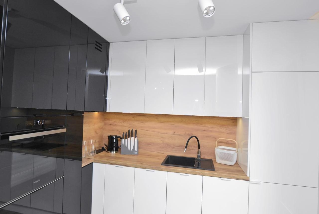 Apartament Krolowej Bony- Z Garazem Centrum Gliwic 格利维采 外观 照片