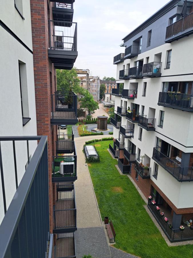 Apartament Krolowej Bony- Z Garazem Centrum Gliwic 格利维采 外观 照片